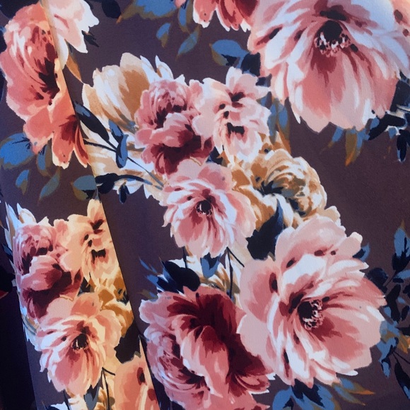 High waisted skirt - Picture 2 of 2